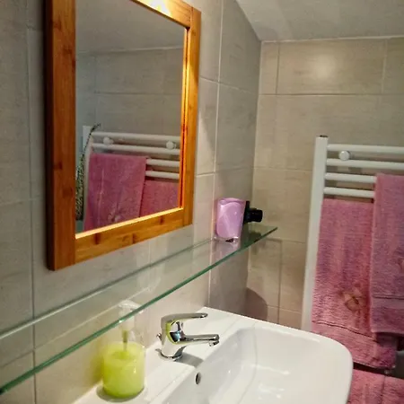 فندق مبيت وإفطار Sally's