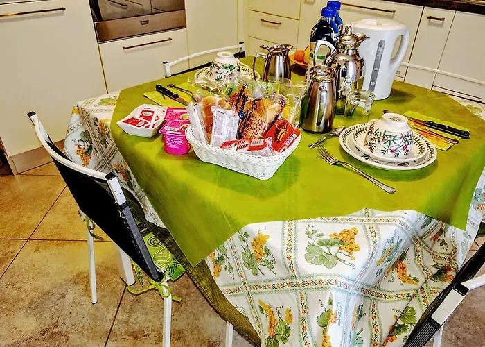 Sally's Καρράρα