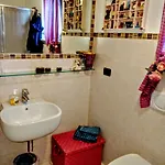 Sally's Panzió Carrara
