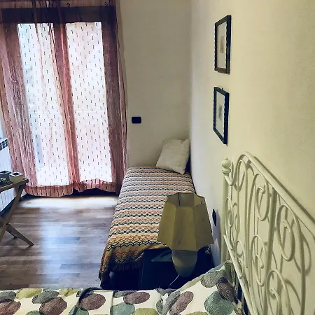 Bed and breakfast Sally's 3*